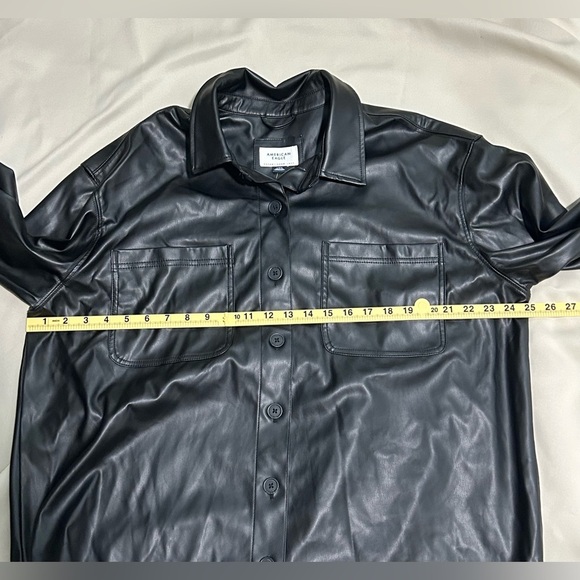 NWT American Eagle Oversized Vegan Leather Shacket in Black - L - Picture 12 of 12